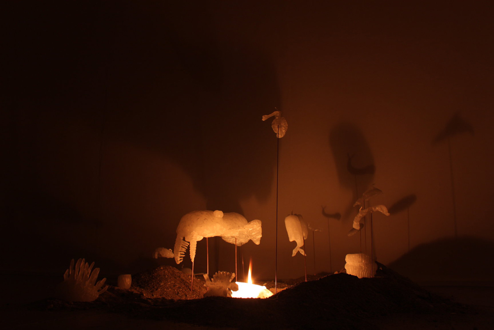 Extinction, 2014